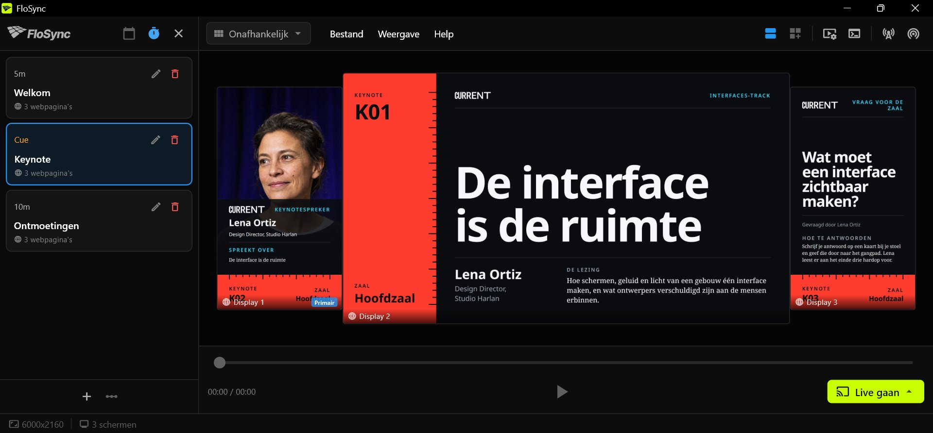 FloSyncs composer met het planningspaneel open in Interval-modus, drie scènes met de namen Welkom, Keynote en Ontmoetingen, met Keynote geselecteerd, en de drie Front Row-ontwerpen van Keynote op een staand, een liggend en een staand scherm